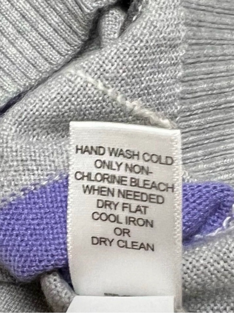 Banana Republic Gray & Lavender Argyle Crewneck Shortsleeved Merino Wool Sweater - Picture 10 of 10